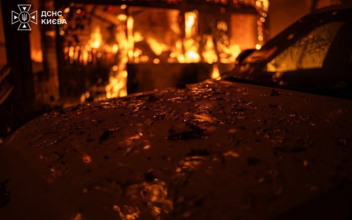 Russia Launched Over 2,200 Drones and 1,650 Aerial Bombs at Ukraine in a Week, Zelenskyy Says