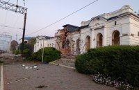 Russian Strikes Damage Berestyn Station Building and Kyiv Ring Rail Infrastructure