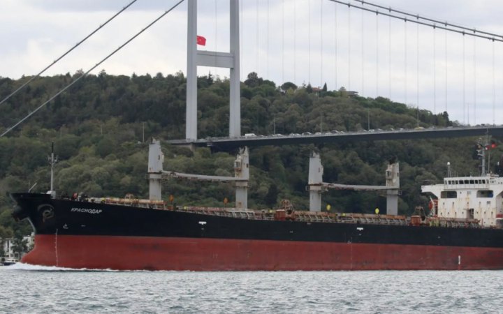 Russia Allows Bulk Grain Carriers to Leave the Sea of Azov for the First Time Since July