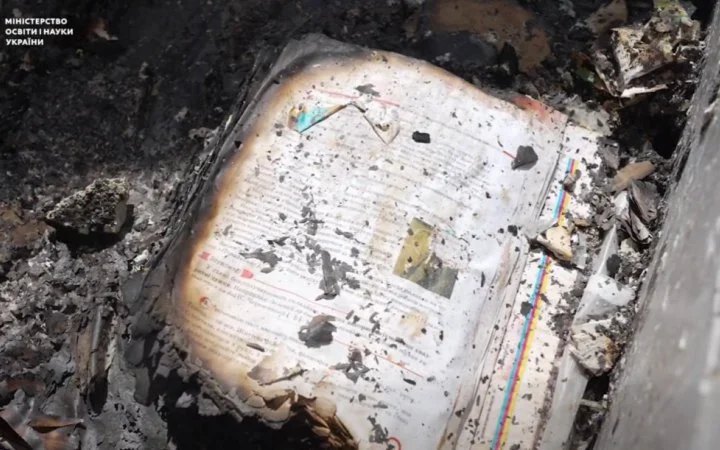 Russian army destroys book warehouse
