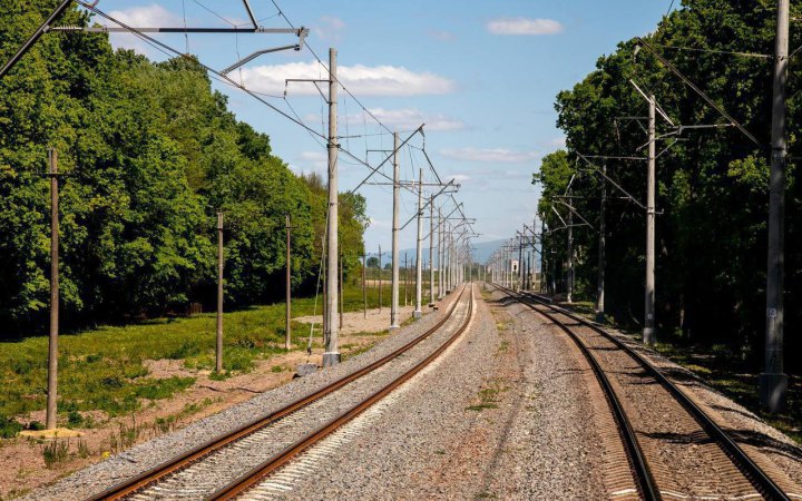 Ukraine Completes Electrification of Its First Newly Built European-Gauge Line