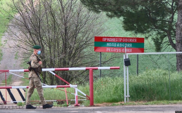 Moldova Sets Up Protective Zones at Border Crossings With Ukraine Amid Drone Attack Threat
