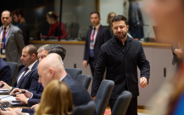 KIIS Poll Finds Ukrainians’ Trust in Zelenskyy Unchanged Overall