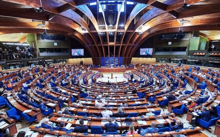 PACE Adopts Resolution on Transferring Frozen Russian Assets to Ukraine