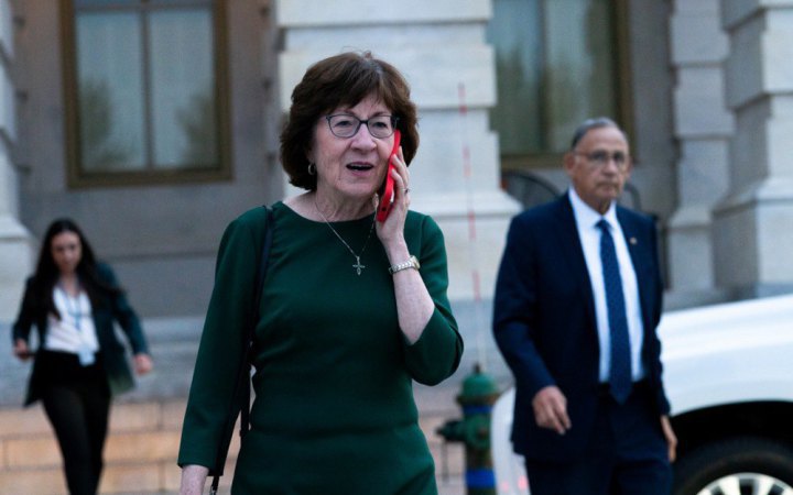 Trump to Roll Back Some Canada Tariffs to Boost Republican Senator’s Re-Election Bid