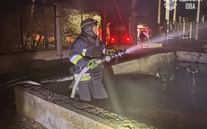 Overnight Russian Attack Damages Energy Facilities in Odesa Region