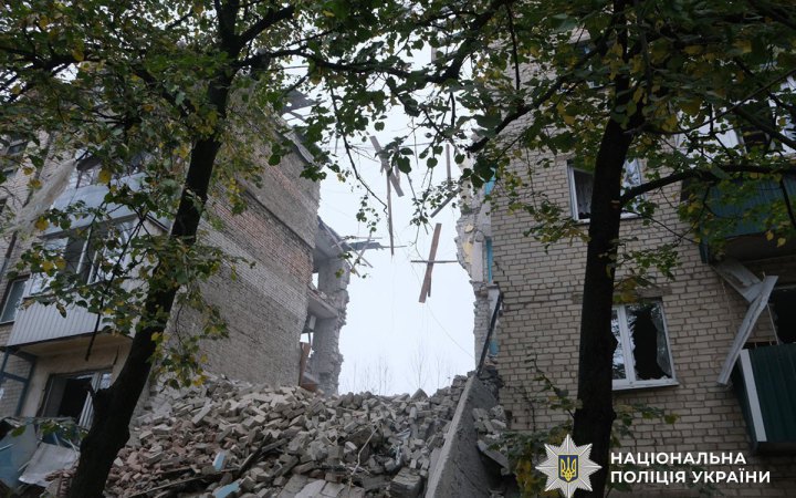 Two Killed and 18 Injured in Russian Shelling in Donetsk Region
