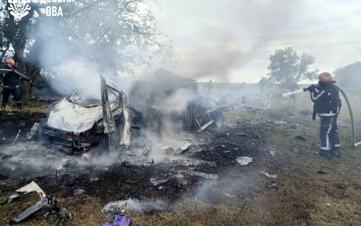 Russians Deliberately Strike Energy Workers’ Vehicle in Odesa Region, Killing One