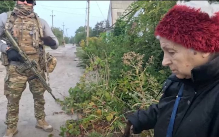 Two Women in Zaporizhzhia Region Walk for Five Days to Evacuate Under Drone Threat