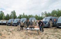 Dignitas Foundation Delivers First 23 Mobile Command Posts for Air Defence Crews Shooting Down Shaheds