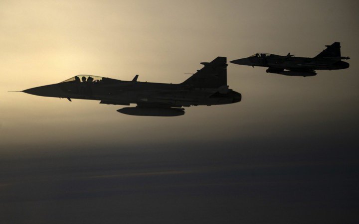 Poland Scrambles Jets for Third Time in 24 Hours After Russian Strikes in Western Ukraine