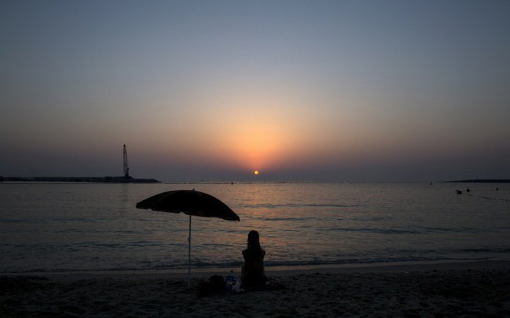 UAE Shuts Beaches After Oil Spill in the Gulf