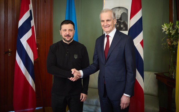 Zelenskyy Discusses Air Defence Boost and F-16 Support for Ukraine With Norway’s Prime Minister