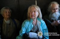 ‘White Angels’ Evacuate Residents of Kramatorsk Community During Guided Bomb Attack