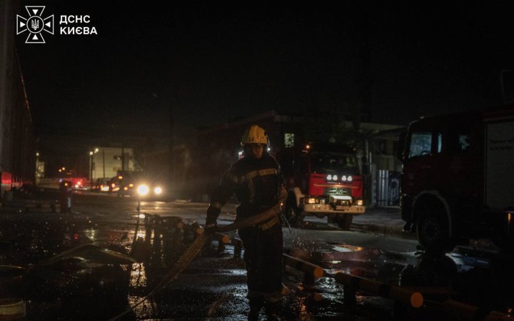 Russian Attack Damages Three Districts of Kyiv