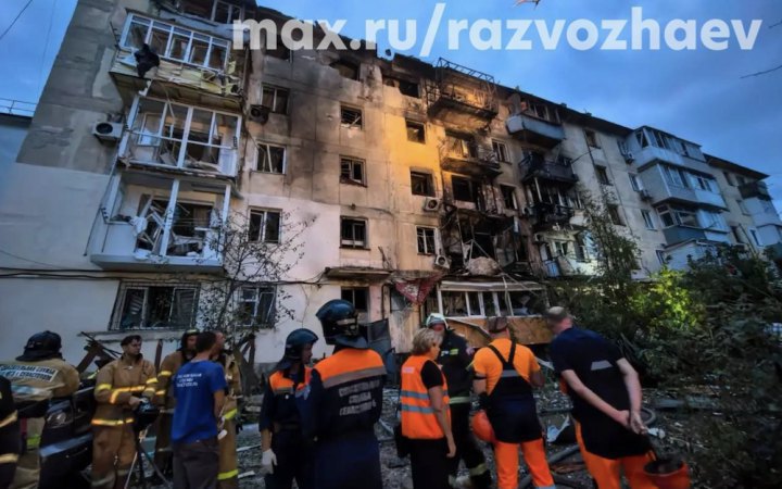Drones Strike Russian Regions and Occupied Territory Overnight