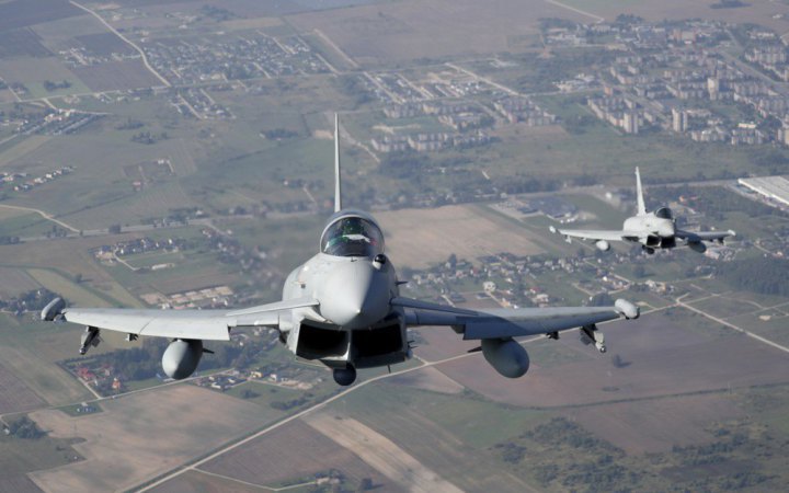 NATO fighter jet shoots down drone that violated Romanian airspace