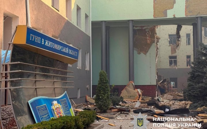 Russia attacks National Police building in Zhytomyr with jet-powered drones, casualties reported