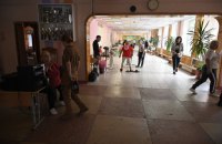 Kyiv City Administration: schools to start the year in a mixed in-person and remote format