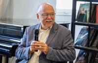 Writer Andrey Kurkov Named Among Bookmakers’ Nobel Literature Contenders