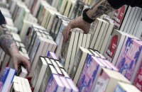 Singapore to Pay People to Read Books, The Guardian Reports