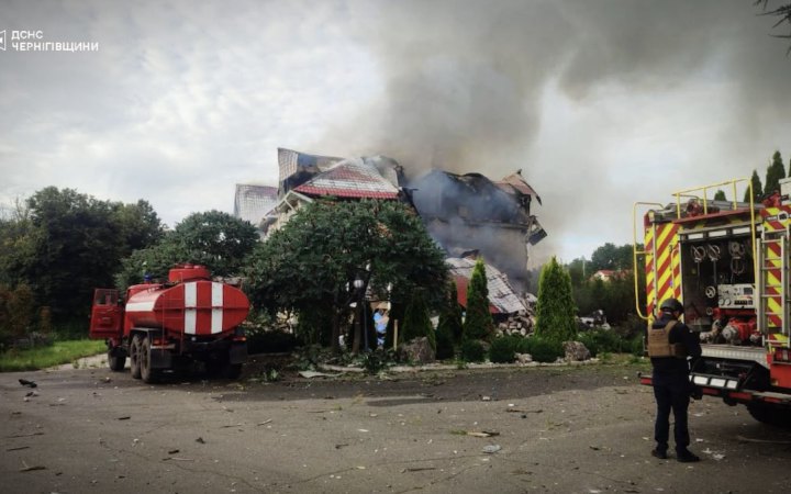 Russians strike enterprise in Chernihiv in morning attack
