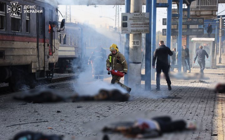 Ukrzaliznytsia: Russia Continues Targeted Attacks on Dnipro Railway Station (Update)