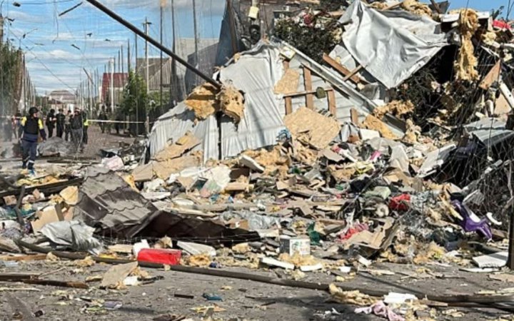 Russian Air Strike Hits Sumy Community, Injuries Reported (Updated)