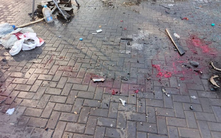 Russians Strike Water Collection Point in Kramatorsk, Injuring Civilians
