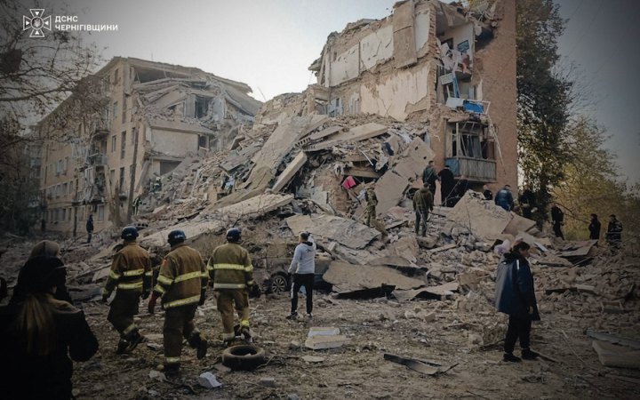 Russian Missile Strike Hits Five-Storey Block in Pryluky, Almost Completely Destroyed