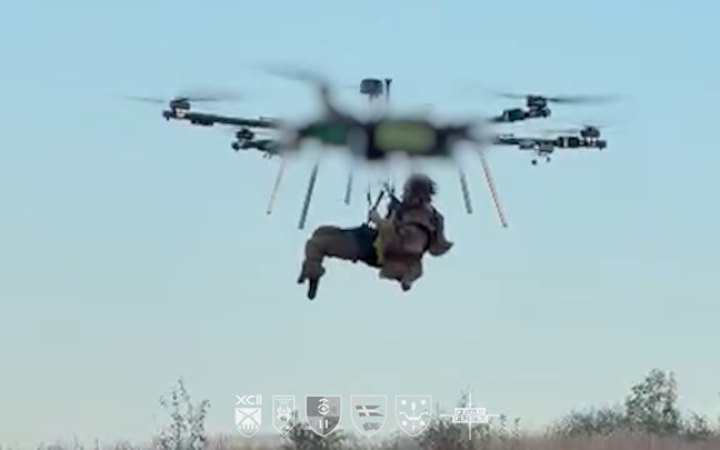 Ukrainian Troops Carry Out World’s First Drone Air Evacuation From the Front Line