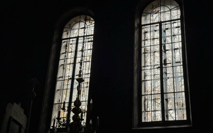 Russian Attack Damages 120-Year-Old Intercession Church in Kyiv