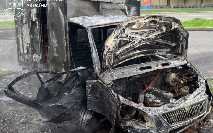 Russian drones strike car and house in Kharkiv, killing one