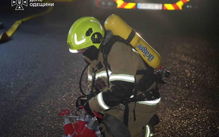 Russian Strike Damages Food Warehouse in Odesa