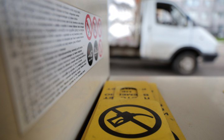Despite Kremlin claims, Russia’s fuel crisis deepens, Ukraine’s intelligence says