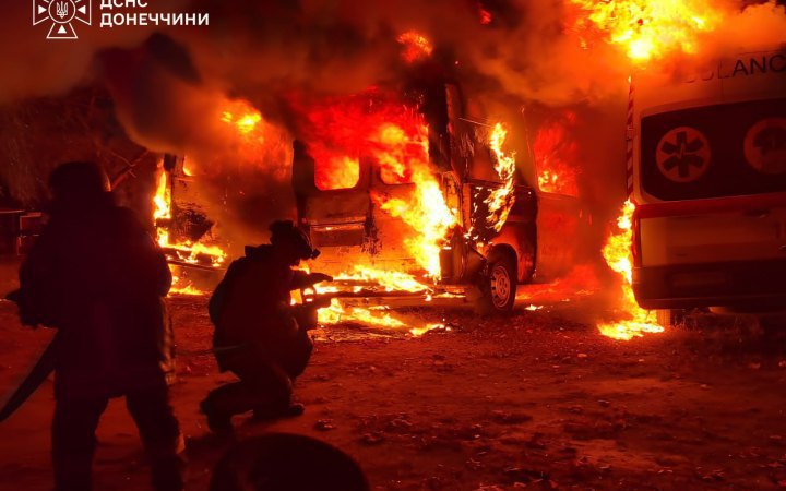 Russian Strikes in Kramatorsk Spark Fires in Homes and Hospital Grounds, One Killed