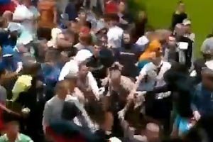 УЕФА занялась расследованием поведения российских болельщиков во Вроцлаве