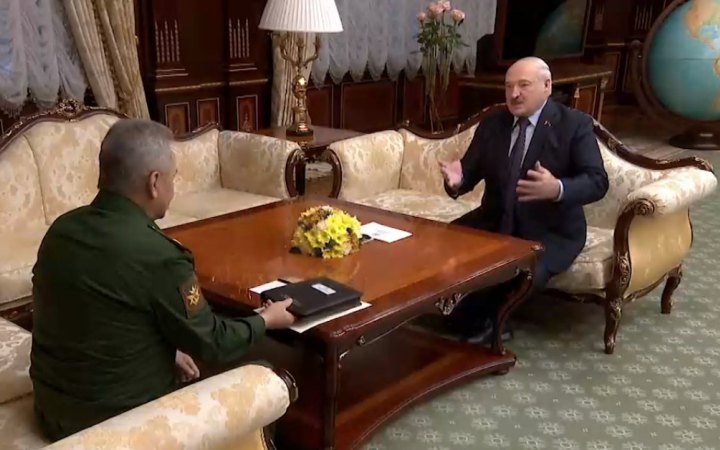 Лукашенко на зустрічі з Шойгу заявив, що війна проти України не припиниться, і запевнив Росію в своїй підтримці