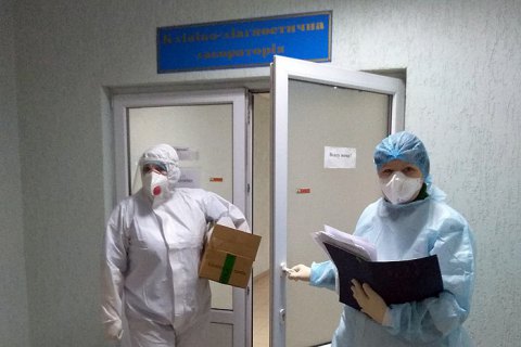 За добу в Україні зафіксували 612 нових випадків COVID-19