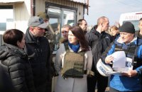 Глава МЗС Швеції відвідала Станицю Луганську