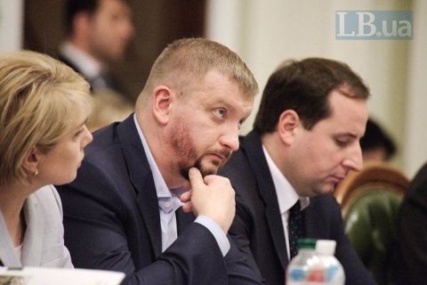 Петренко: залучення міжнародних юридичних радників до справи "Укрнафти" відповідає законодавству