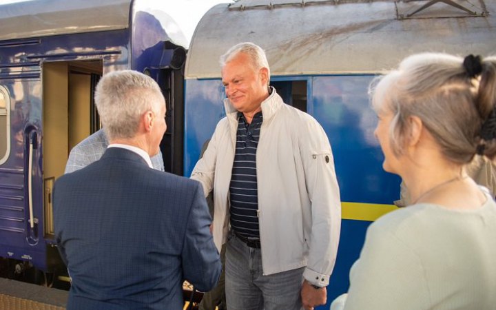 До Києва прибув президент Литви Гітанас Науседа