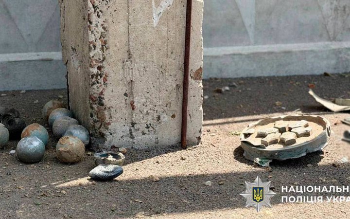 На Оболоні вилучили уламки російської ракети Х-69 та 12 касетних суббоєприпасів до неї