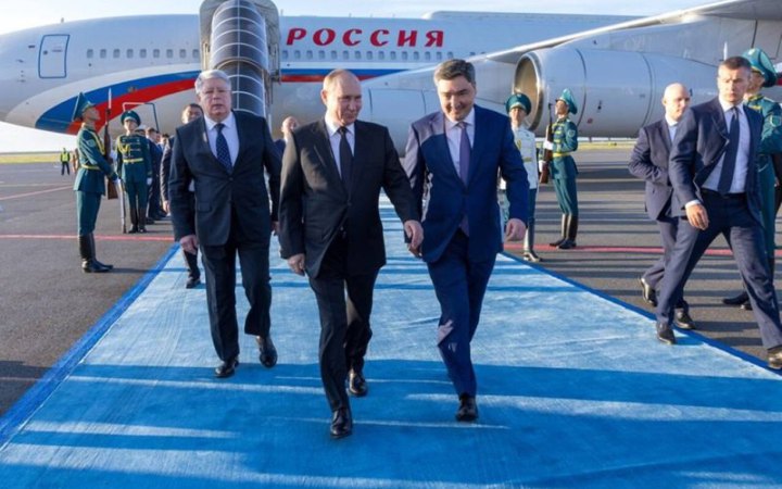 Путін прилетів у Казахстан на саміт ШОС, де зустрінеться з Сі та Ердоганом