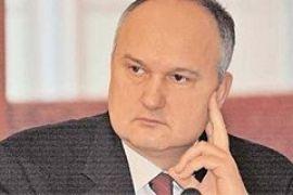 Смешко: «После ужина у Сацюка Ющенко подарил мне собственную картину. На переднем плане – могила и крест»