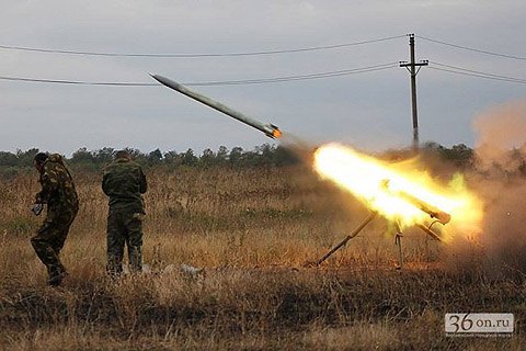 Боевики ночью применили "Грады" у Светлодарска
