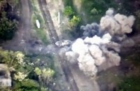 Львівські десантники показали, як вони підривають бойові машини окупантів