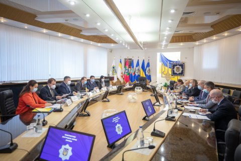 Аваков и руководитель «Укрзализныци» встретились с гендиректором Alstom по поставкам локомотивов