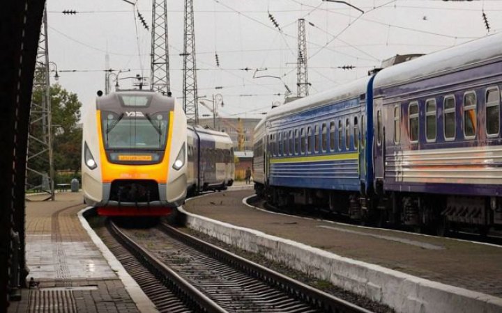 "Укрзалізниця" запустила новий залізничий рейс до Варшави через станцію Рава-Руська