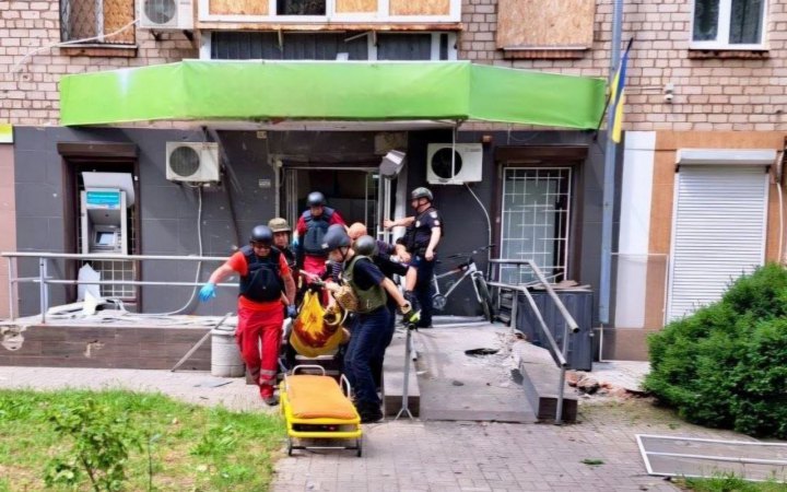 Росіяни атакували Нікополь на Дніпропетровщині: загинула люд